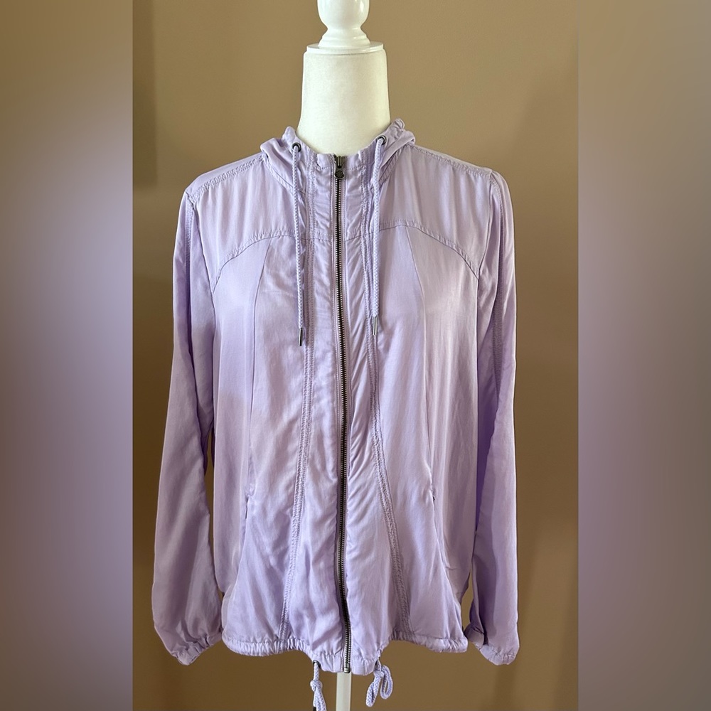 Athleta Lavender Silky Lightweight Jacket, Size M